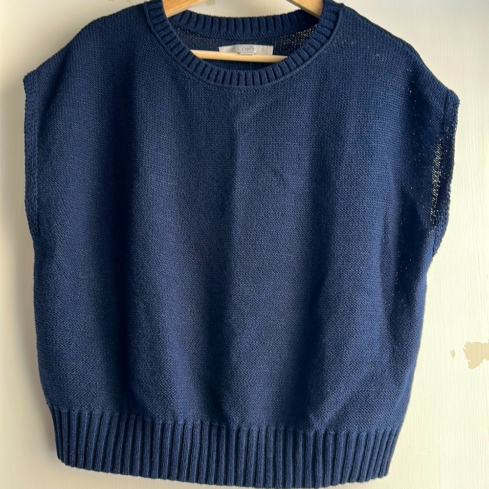 Loft Mustle sweater Tee